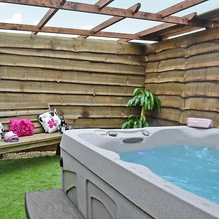 The Stables Villa Bream Exterior foto